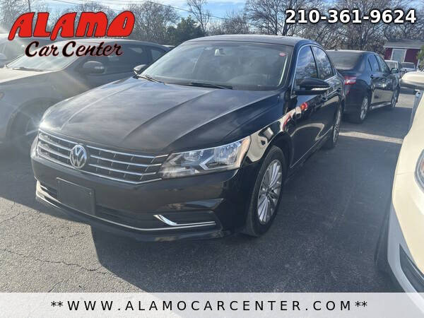 2016 Volkswagen Passat SE's photo