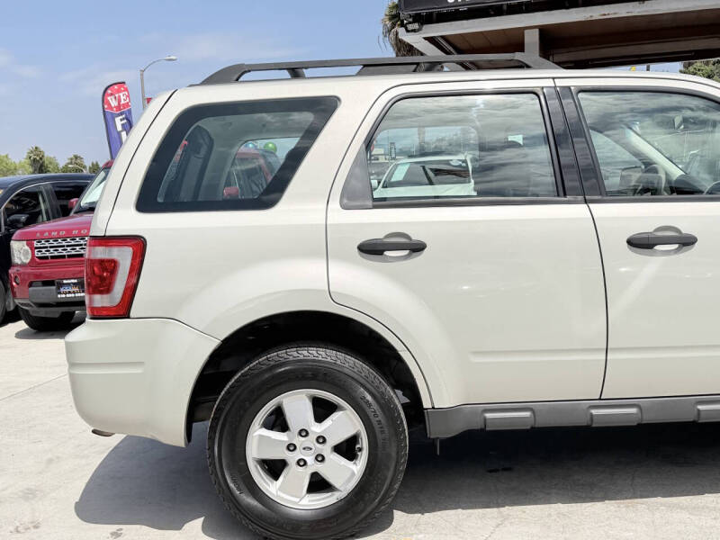 2009 Ford Escape XLS