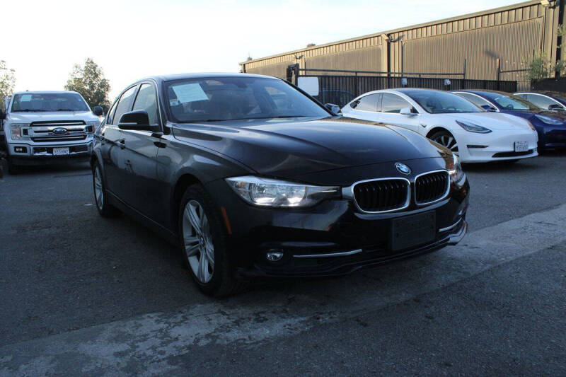 2017 BMW 3 Series 330i