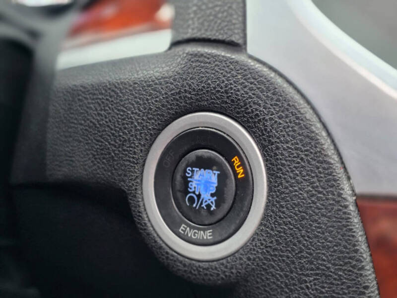 2012 Chrysler 300 Limited