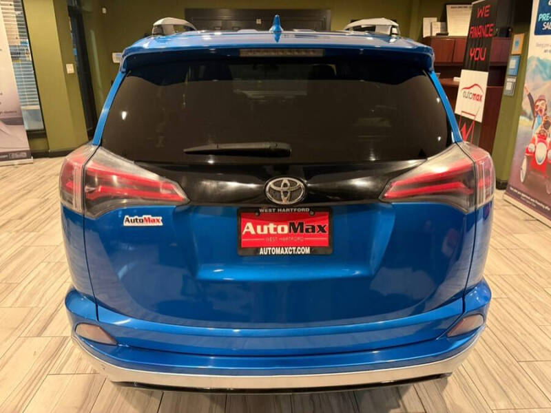2016 Toyota RAV4 SE