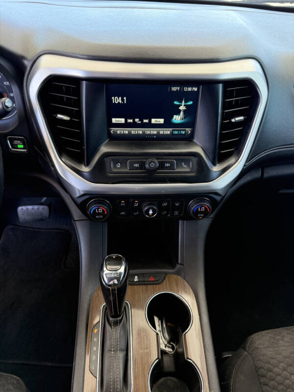 2018 GMC Acadia SLE-1