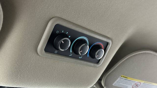 2024 Chevrolet Express LT 3500