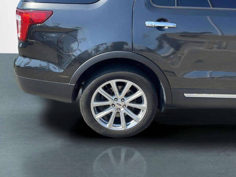 2017 Ford Explorer Limited