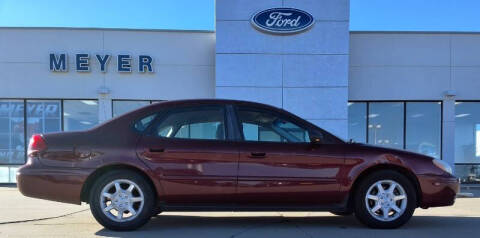 2006 Ford Taurus SEL