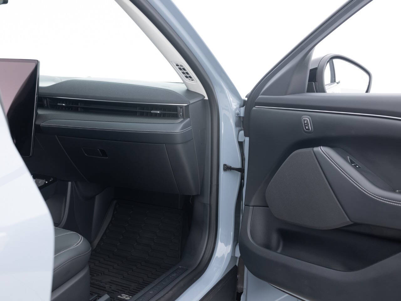 Used Car 2024 Ford Mustang Mach-e  Select 4dr Suv For Sale Under $25,000 In Coal City, Illinois