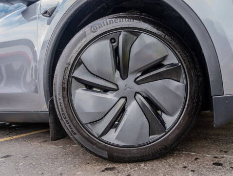 2026 Tesla Model Y Long Range