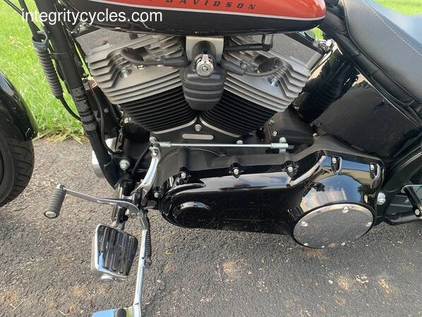 2011 Harley-Davidson FXS Blackline