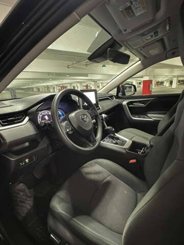 2023 Toyota RAV4 Hybrid Woodland Edition