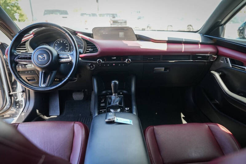 2022 Mazda Mazda3 Hatchback Premium Plus