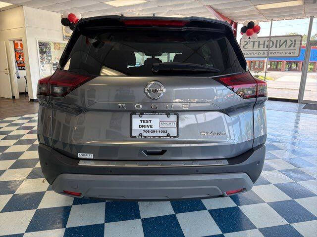 2021 Nissan Rogue SV