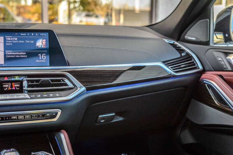 2021 BMW X6 xDrive40i