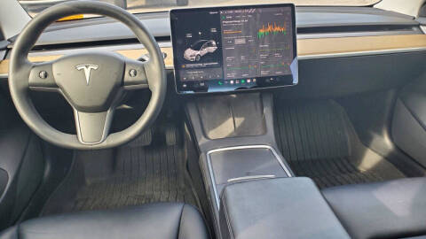 2021 Tesla Model 3 Standard Range Plus
