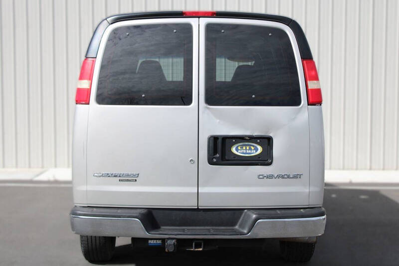 2006 Chevrolet Express LS 3500
