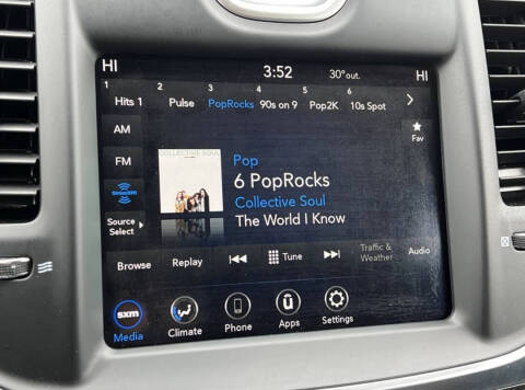 2020 Chrysler 300 Touring