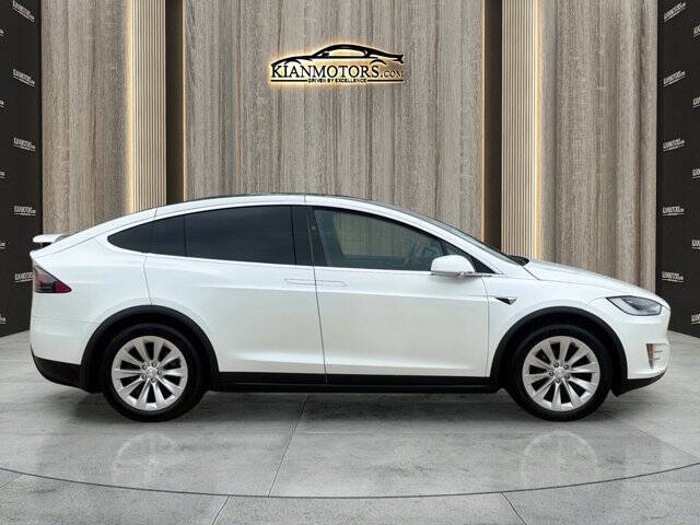 2020 Tesla Model X Long Range Plus