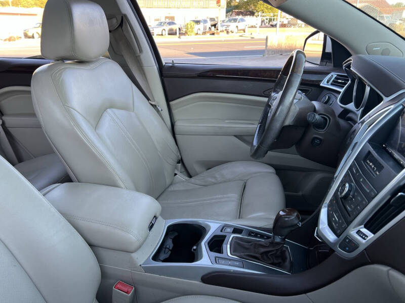 2010 Cadillac SRX Performance Collection