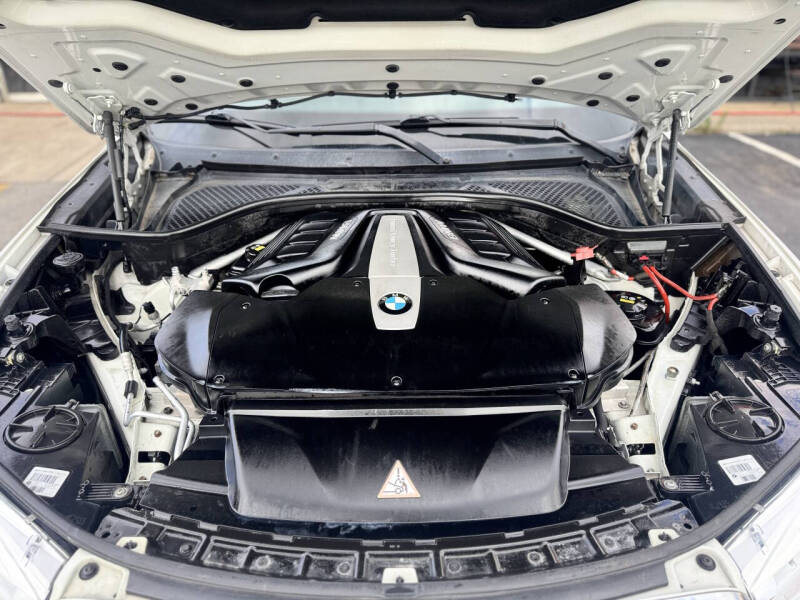 2015 BMW X5 xDrive50i