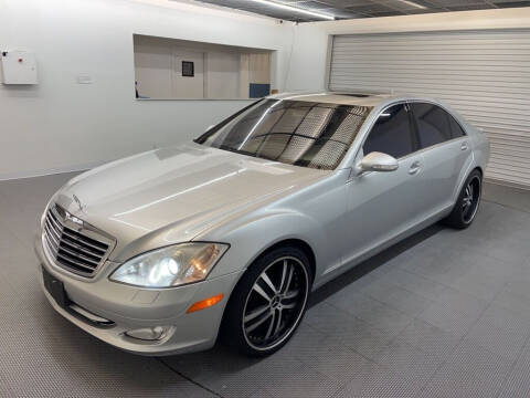 2007 Mercedes-Benz S-Class for sale at AHJ AUTO GROUP LLC in New Castle PA