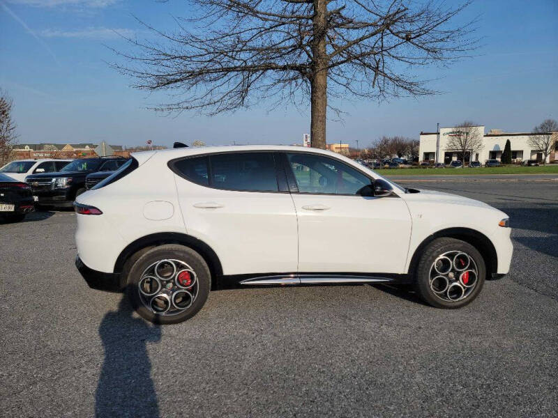 2024 Alfa Romeo Tonale Hybrid Ti