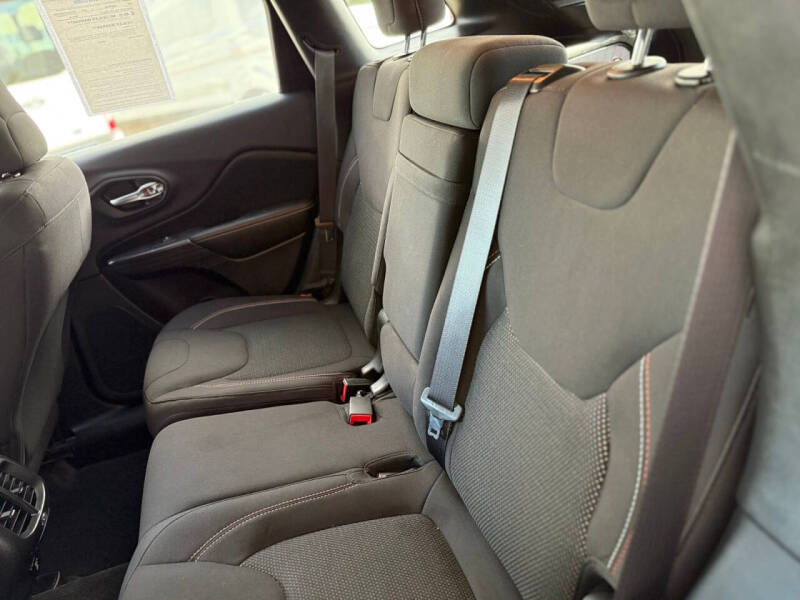 2017 Jeep Cherokee 75th Anniversary