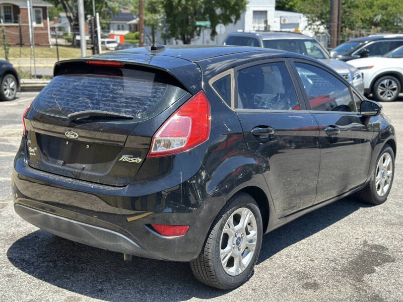 2016 Ford Fiesta SE