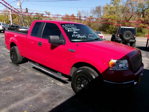 2005 Ford F-150 for sale at River City Auto Sales in Cottage Hills IL
