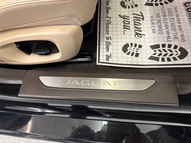 2016 Jaguar XF 35t Premium