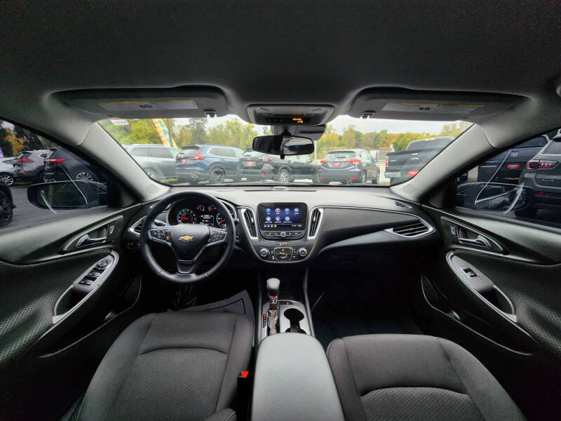 2025 Chevrolet Malibu RS