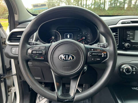 2016 Kia Sorento LX