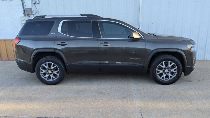2020 GMC Acadia SLT