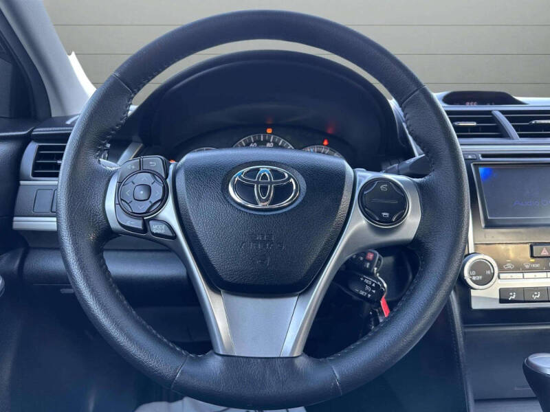 2012 Toyota Camry SE