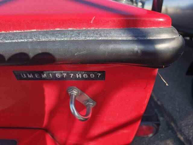 1997 Moomba Ski Boat