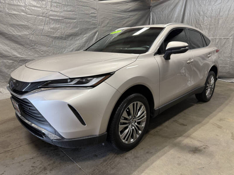 2024 Toyota Venza XLE