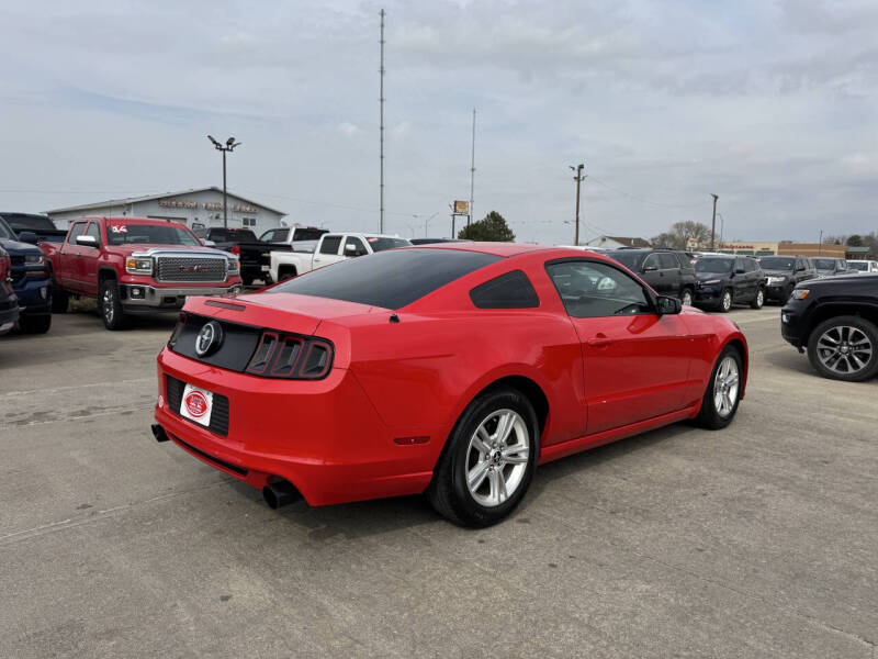 2014 Ford Mustang V6