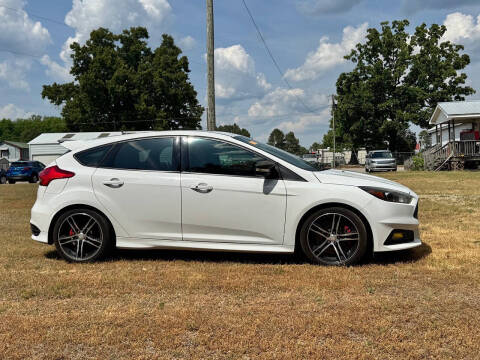 2016 Ford Focus ST