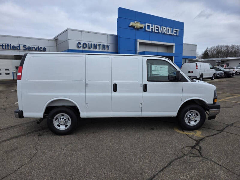 2025 Chevrolet Express 2500