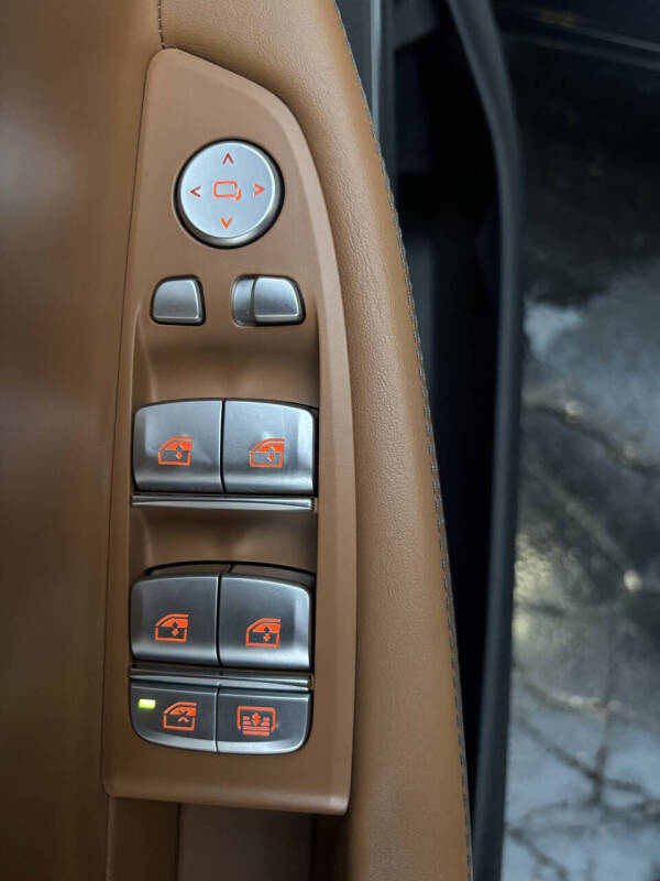 2016 BMW 7 Series 750i xDrive