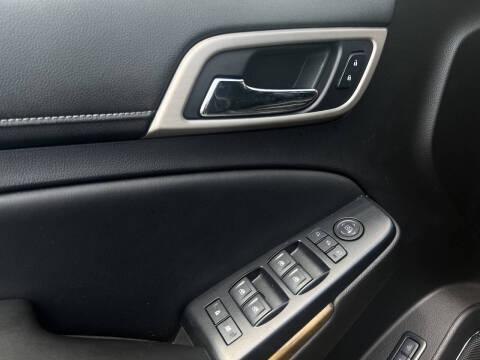 2017 GMC Yukon Denali