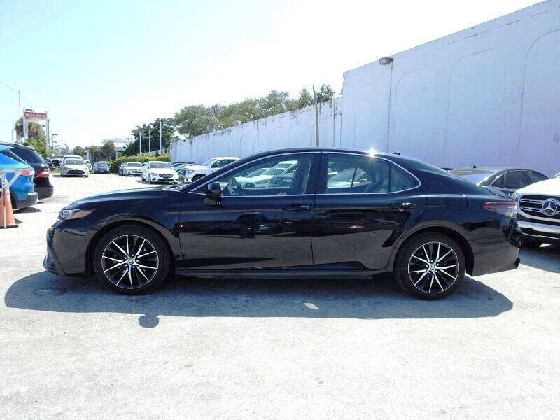 2021 TOYOTA Camry Sedan - $19,900