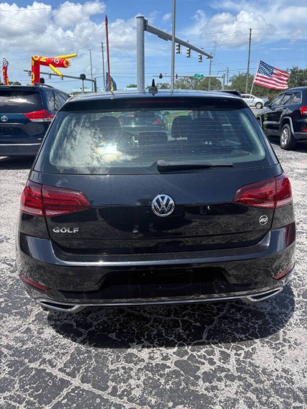 2021 Volkswagen Golf TSI