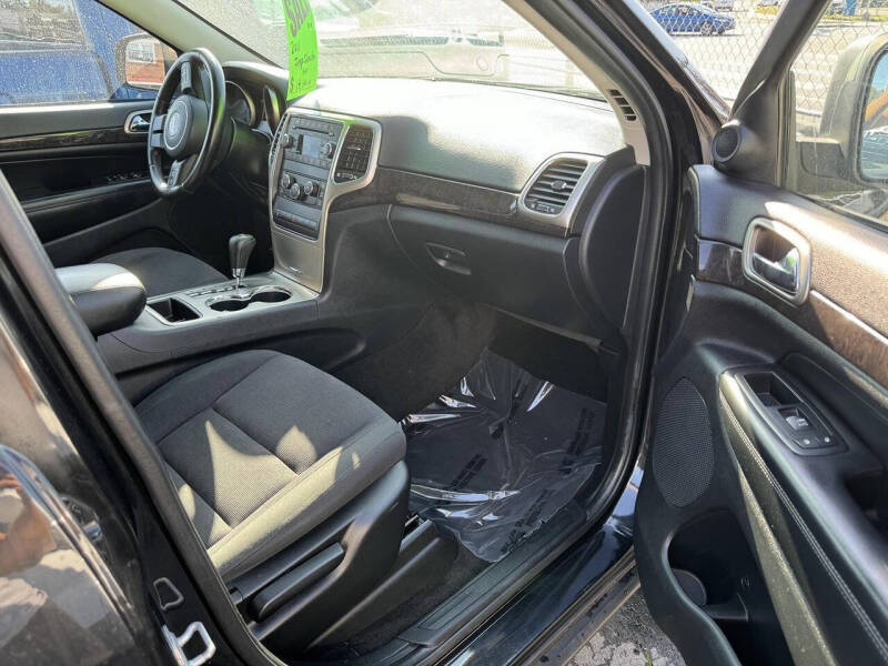 2011 Jeep Grand Cherokee Laredo