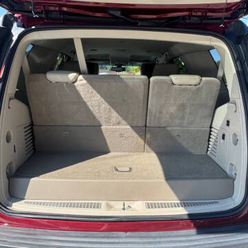 2016 Cadillac Escalade Standard