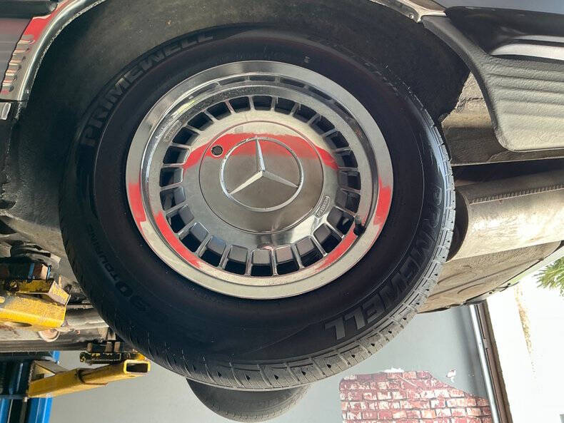 1981 Mercedes-Benz SL-Class