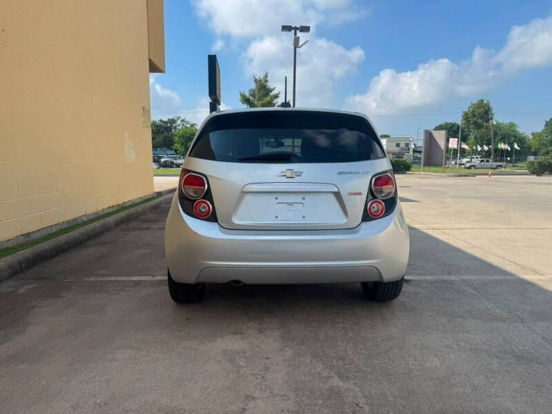 2015 Chevrolet Sonic LT Auto