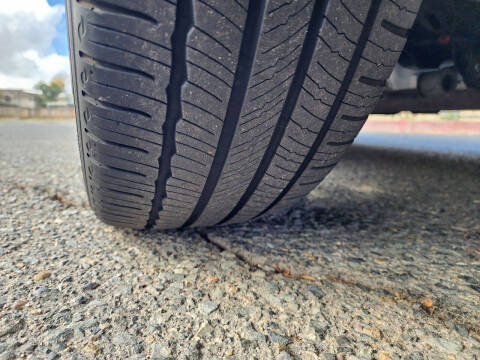 2014 Kia Cadenza Premium