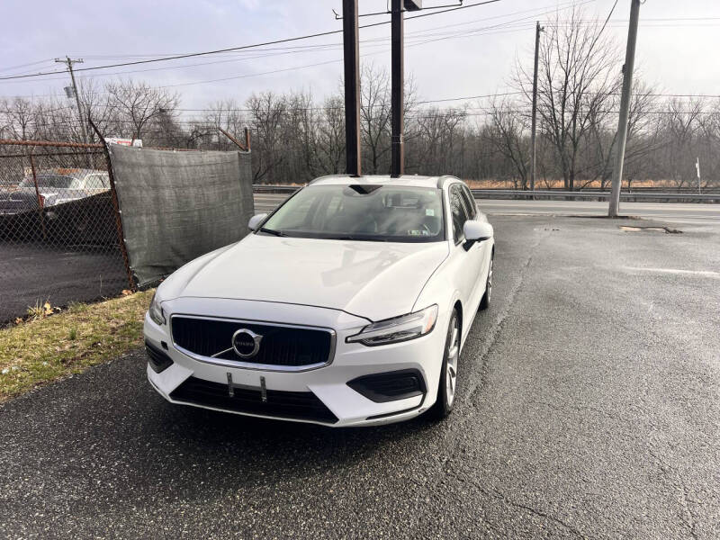 2020 Volvo V60 T5 Momentum