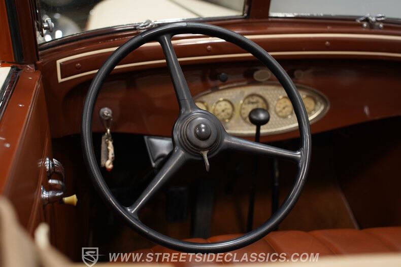 1932 Chrysler Cirrus
