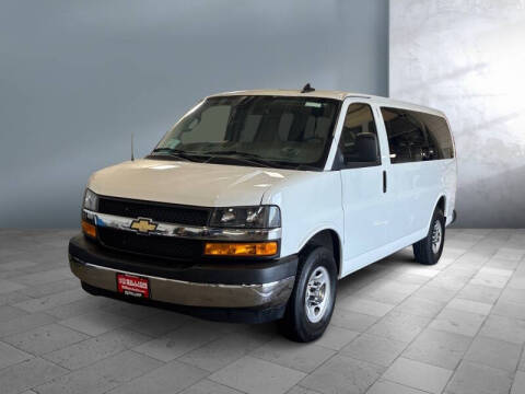 2024 Chevrolet Express LT 2500