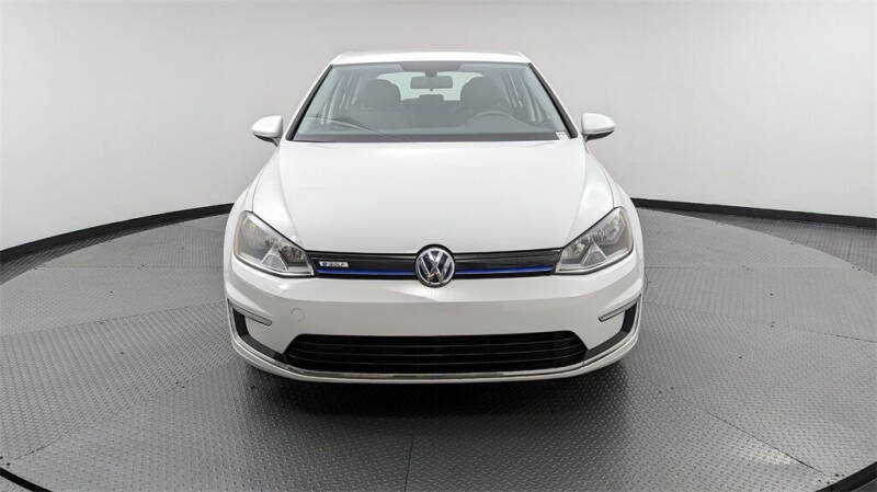 2016 Volkswagen e-Golf SE